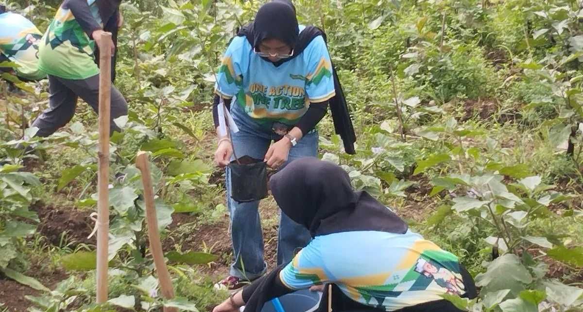 Bakti Lingkungan Djarum Foundation Tanam 2 Juta Pohon