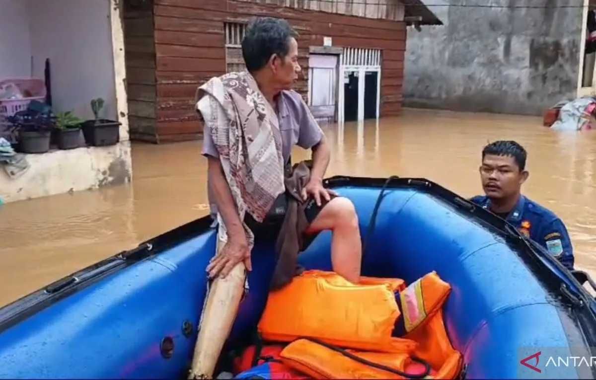 Walhi: Banjir di Kota Jambi Akibat Pengelolaan Lingkungan yang Salahi Aturan