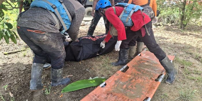 Korban Banjir Sumatera Tembus 836 Orang, Desakan Agar Pemerintah Tetapkan Status Bencana Nasional Terus Digaungkan