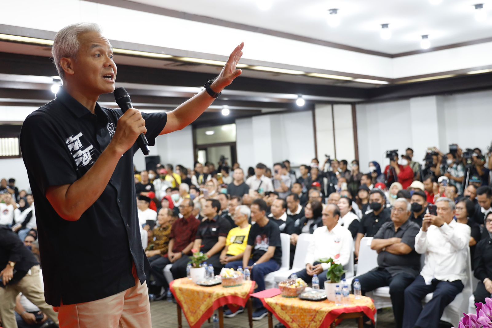 Tertinggal di Berbagai Survei Tak Pengaruhi Ganjar-Mahfud