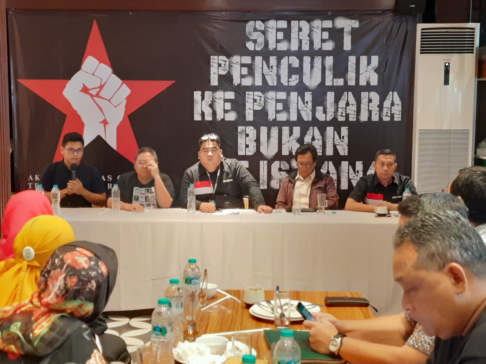 Aktivis HAM Tagih Janji Presiden Jokowi Laksanakan Peradilan HAM