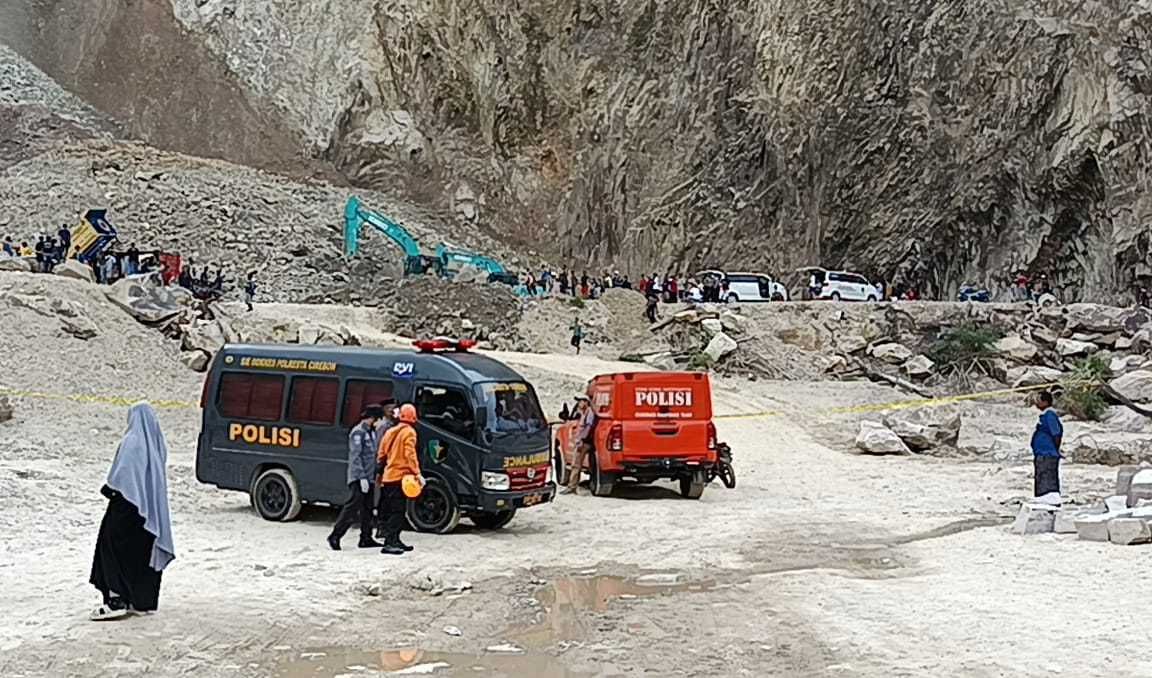Longsor di Lokasi Tambang Galian C Gunung Kuda Cirebon, Tewaskan Belasan Orang