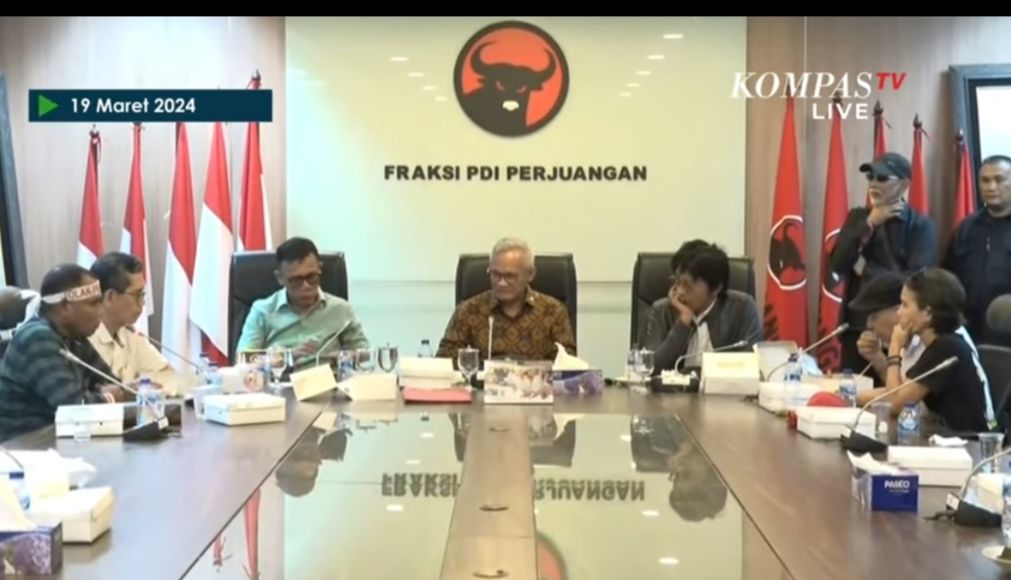 Fraksi PDI Perjuangan DPR Terima Perwakilan Pengunjukrasa Pendukung Hak Angket Soal Pemilu 2024