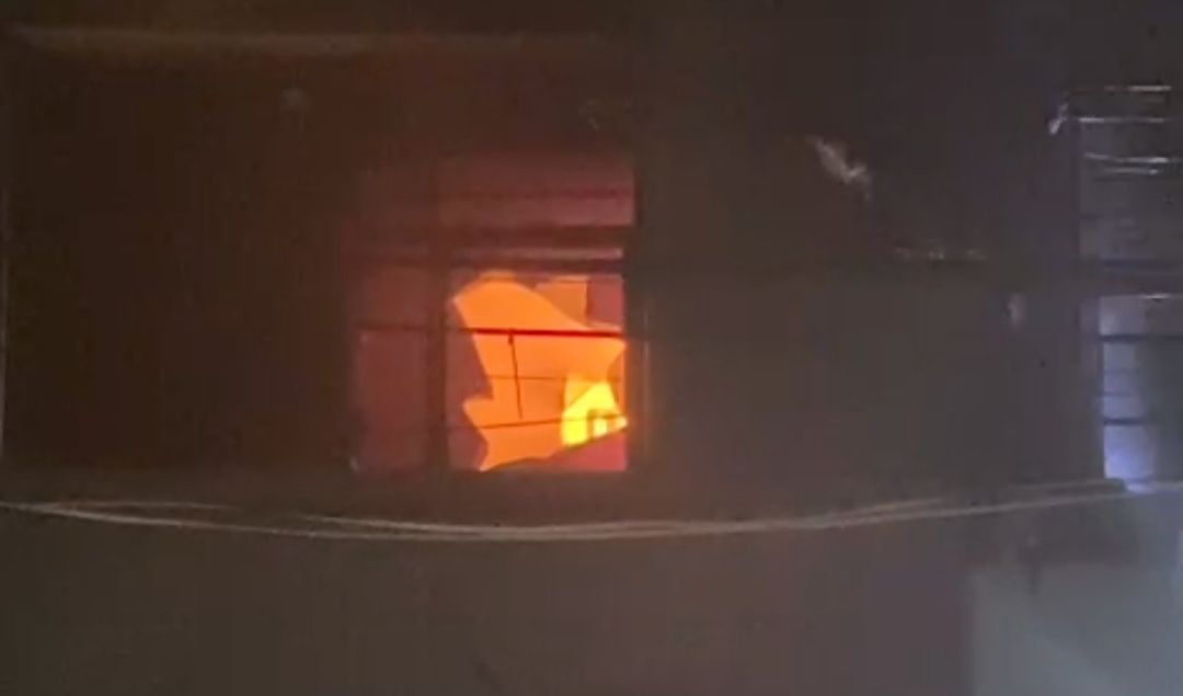 Kebakaran di Gedung LBH Jakarta, Diawali Tiga Ledakan di Lantai 2