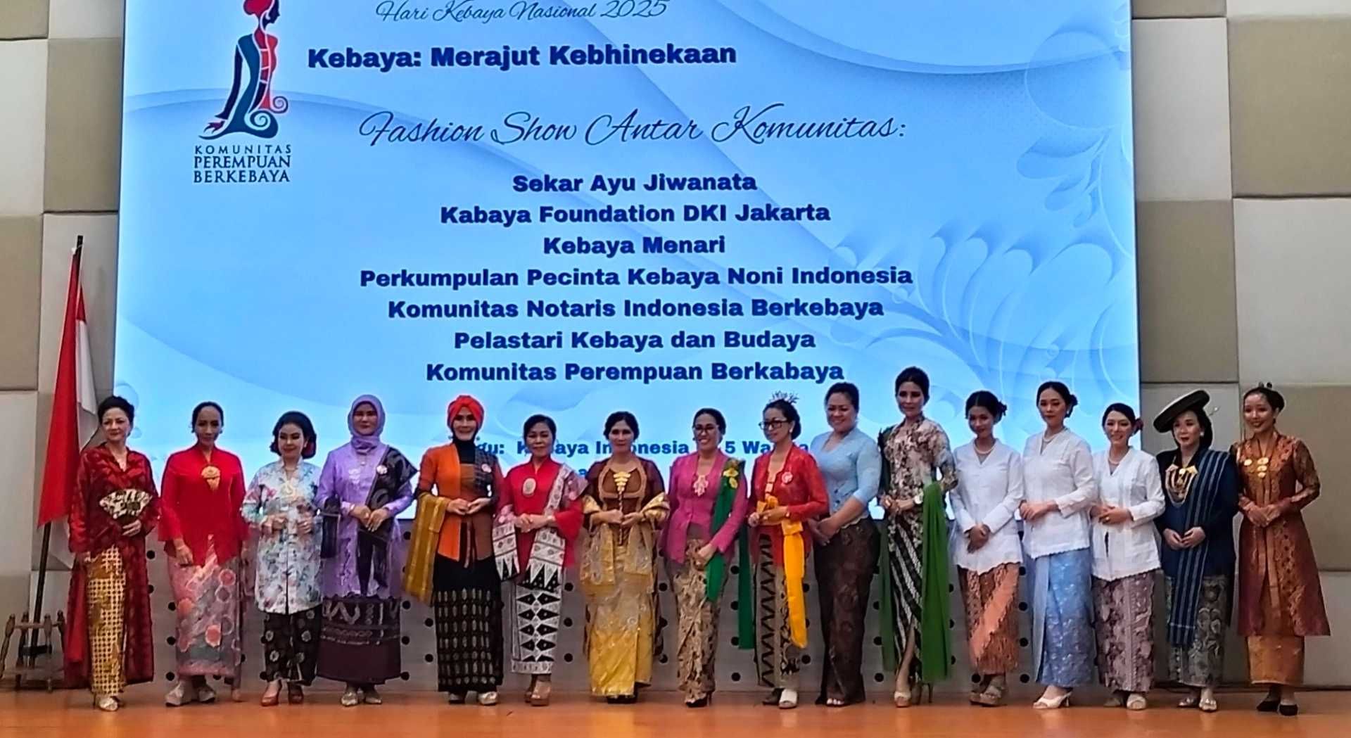 Komunitas Perempuan Berkebaya dan Pelestarian Tradisi Berkebaya