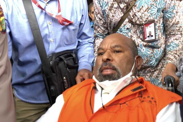 Mantan Gubernur Papua, Lukas Enembe Meninggal Dunia