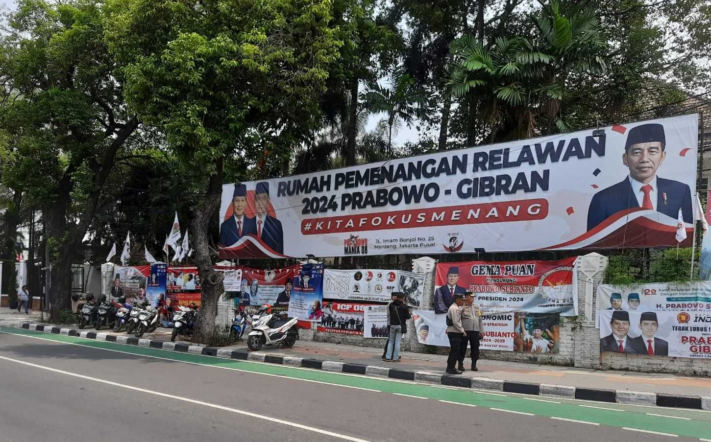 Bukan Prabowo Subianto Ancaman Terbesar bagi Demokrasi Indonesia, Tapi Oligarki yang Dibangun Jokowi