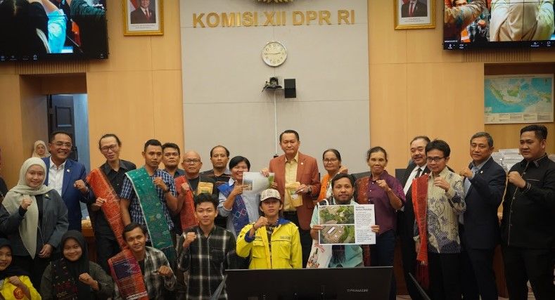 18 Tahun Bertahan di Tengah Tambang Batu Bara, Warga Rantau Bakula Menuntut Keadilan Lingkungan