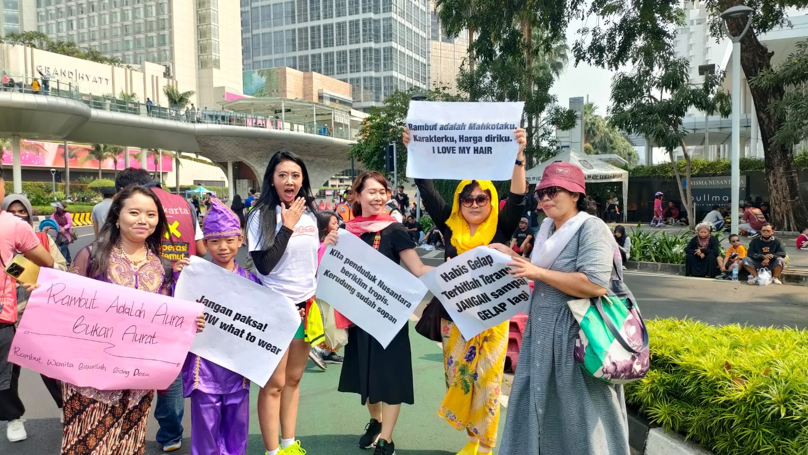 Aksi Damai Aksi Cinta Tolak Pemaksaan Berbusana dengan Alasan Perintah Agama