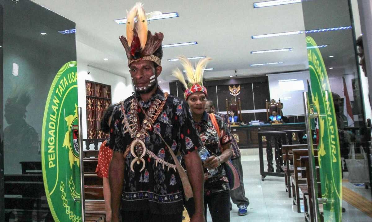 Harapan Penyelamatan Hutan Adat Suku Awyu di Balik Tagar “All Eyes on Papua”
