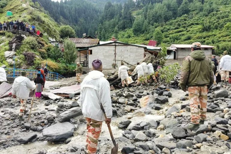 Banjir Akibat Hujan Monsun di India Telah Menewaskan Lebih 450 Orang