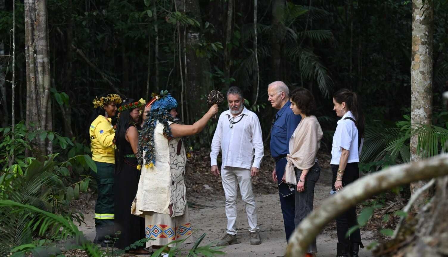 Biden Tinggalkan ‘Warisan’ Iklim di Jantung Amazon