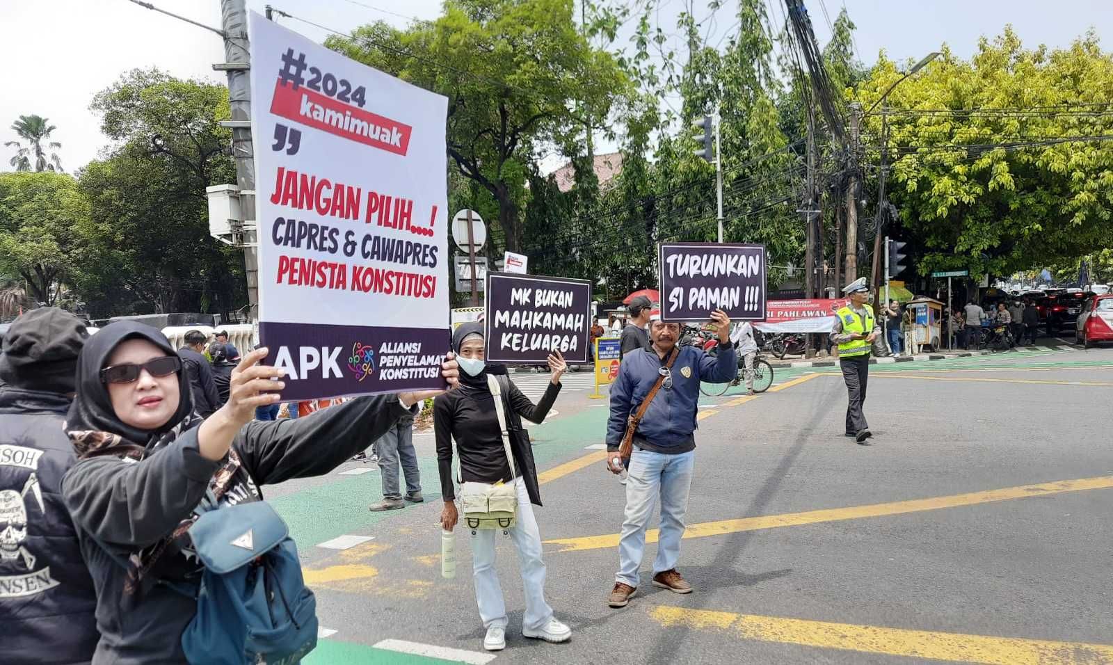 Unjukrasa Tolak Pengajuan Gibran sebagai Cawapres Karena Dinilai Mengkhianati Konstitusi