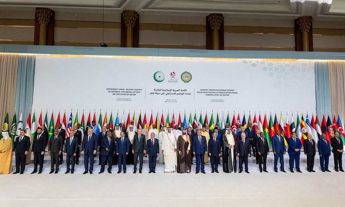 KTT Doha Serukan Sanksi dan Penghentian Pasokan Senjata untuk Israel