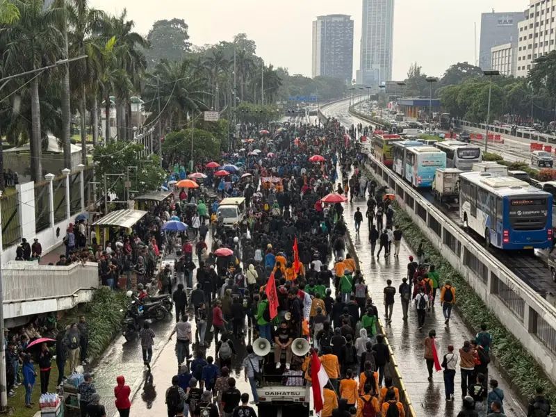 Pengemudi Ojol Tewas Terlindas Barracuda, Usman Hamid: Aparat Brutal dan Harus Tanggung Jawab