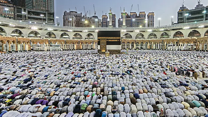 Jelang Ibadah Haji 2025, Arab Saudi Umumkan Larangan Kunjungan untuk 14 Negara Termasuk Indonesia