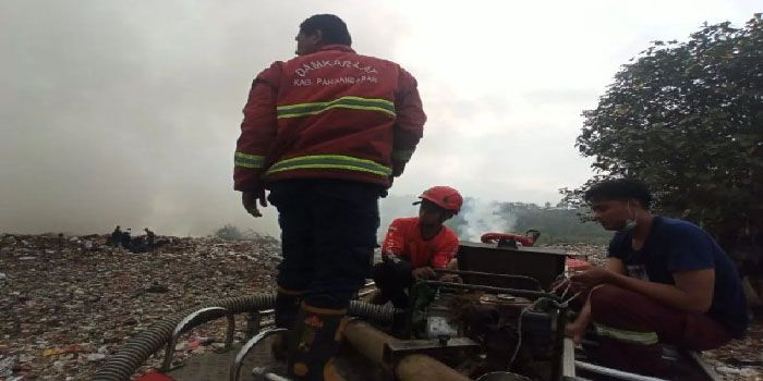 Kebakaran di TPA Purbahayu Pangandaran, Sudah Empat Hari Belum Padam