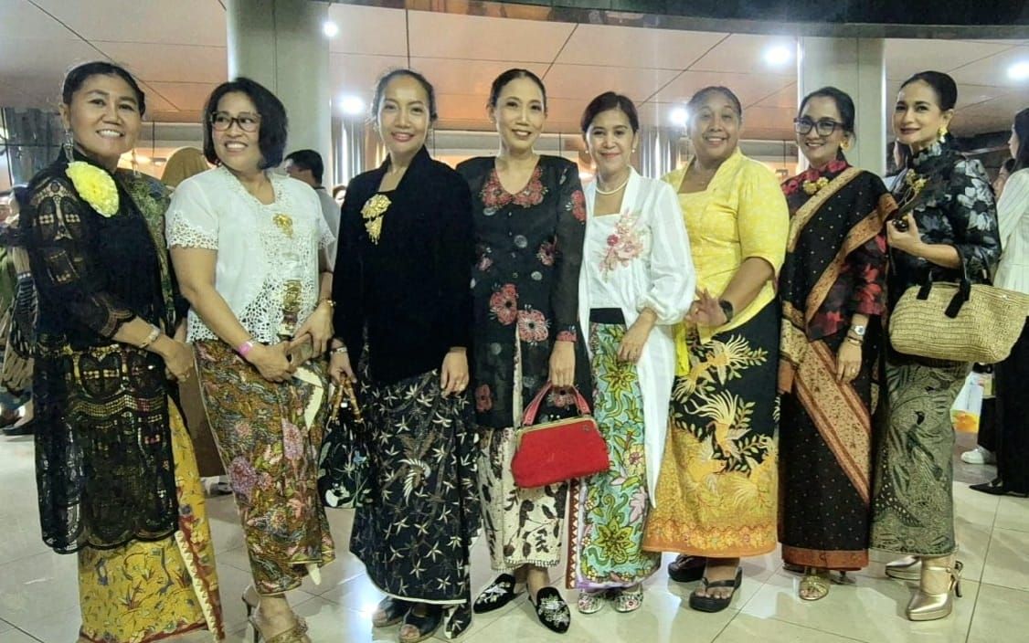 Di HUT ke-10 Komunitas Perempuan Berkebaya: UNESCO Tetapkan Kebaya sebagai Warisan Budaya Takbenda Dunia
