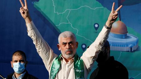 Berita Terpopuler Pekan Ini: Dari Tewasnya Pemimpin Hamas hingga Keindahan Hunter Moon
