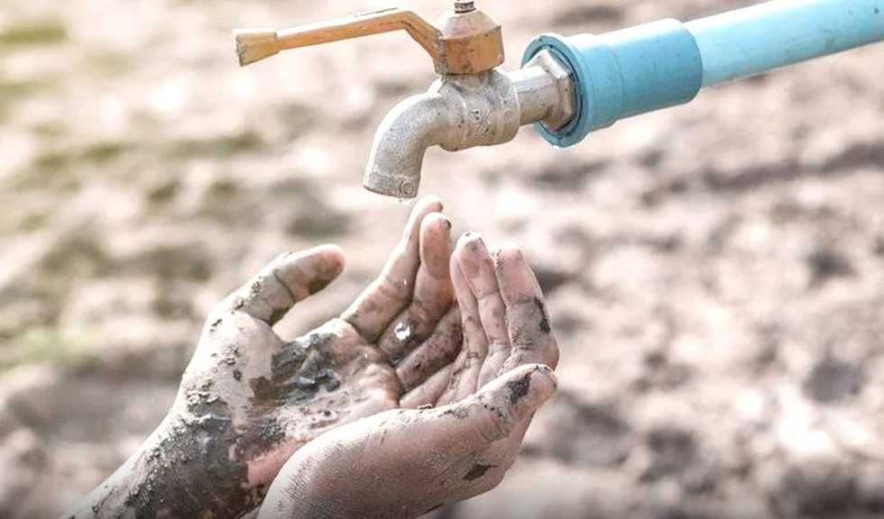 Setelah 40 Tahun, Akhirnya Warga Kampung Bambu Kuning Marunda Dapat Pasokan Air Minum dari PAM Jaya