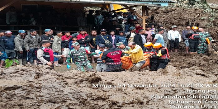 Operasi SAR Evakuasi 10 Korban Longsor di Karo, Sumatera Utara