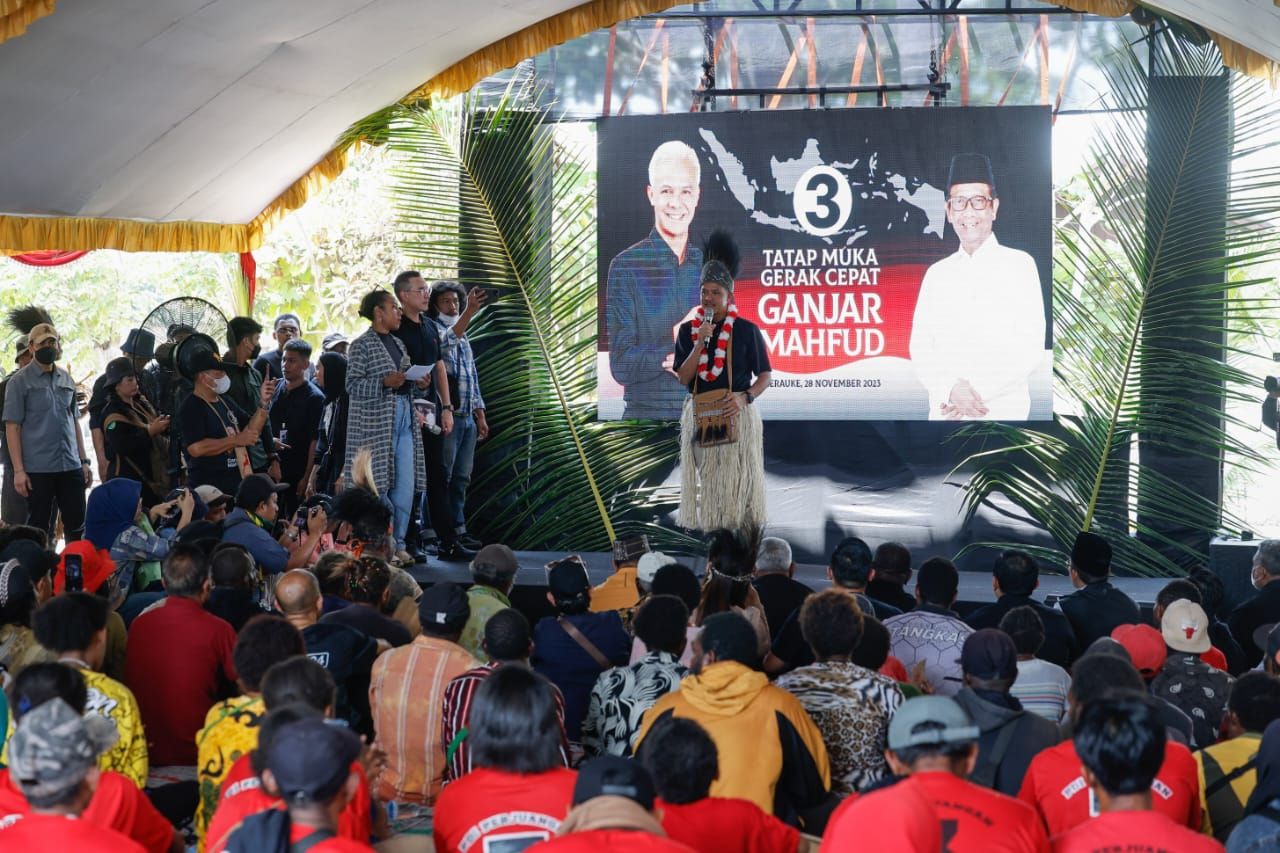Simbol Persatuan Indonesia, Pasangan Ganjar-Mahfud Lakukan Kampanye Hari Pertama di Sabang dan Merauke