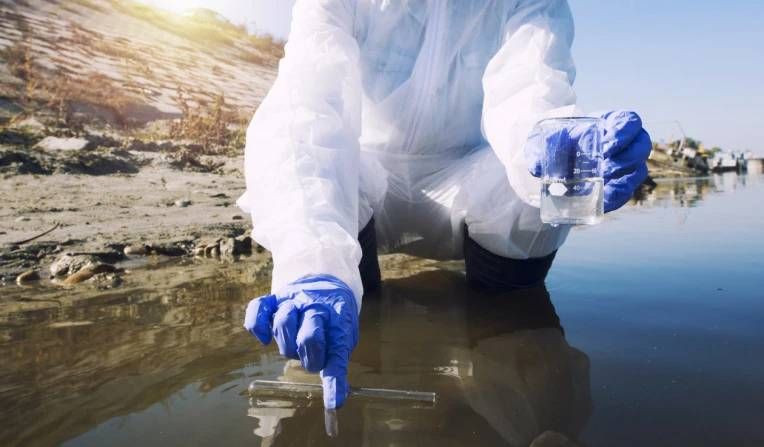 Pakar UGM Ingatkan Ancaman Senyap Mikroplastik bagi Kesehatan Manusia