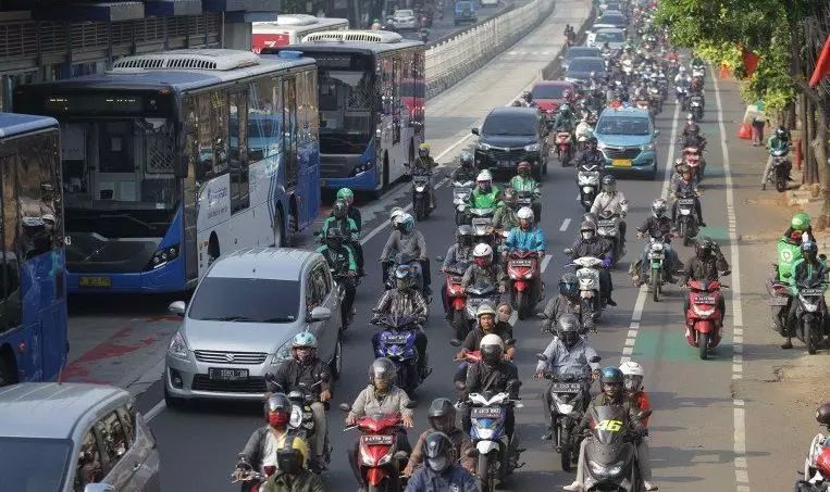 Butuh Transportasi Publik Berkualitas untuk Atasi Polusi Udara di Jakarta