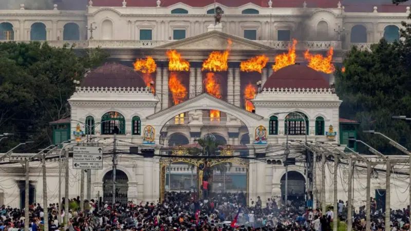 Presiden Nepal Bubarkan Parlemen dan Bentuk Pemerintahan Sementara