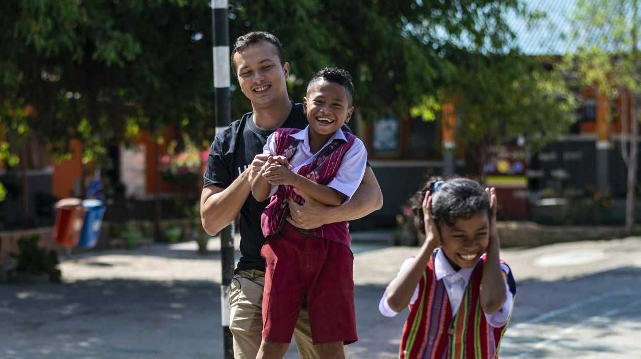 Nicholas Saputra Ajak Masyarakat Kota Mengubah Perilaku untuk Menahan Laju Kerusakan Lingkungan