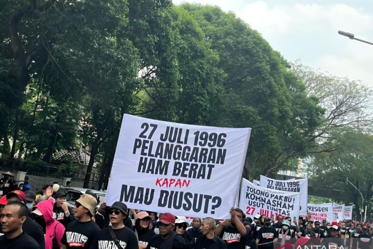 Ganjar Pranowo Ingatkan Kejadian Kudatuli Bisa Menimpa Partai Lain