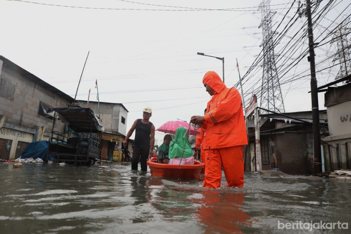 BPBD Ingatkan Potensi Rob di 12 Wilayah Pesisir Jakarta