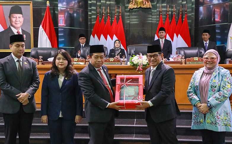RPJMD DKI Jakarta 2025-2029 Disahkan, Prioritaskan Tangani Banjir, Macet dan Ketahanan Pangan