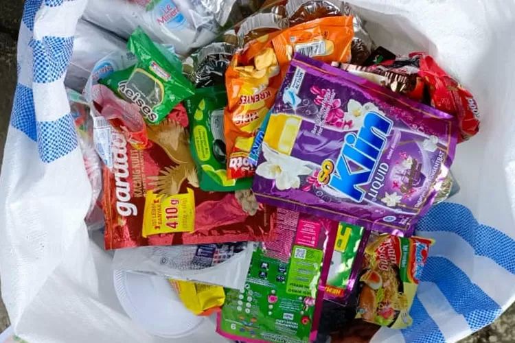 Riset BRUIN Ungkap Lima Besar Produsen Limbah Plastik yang Cemari Perairan Indonesia