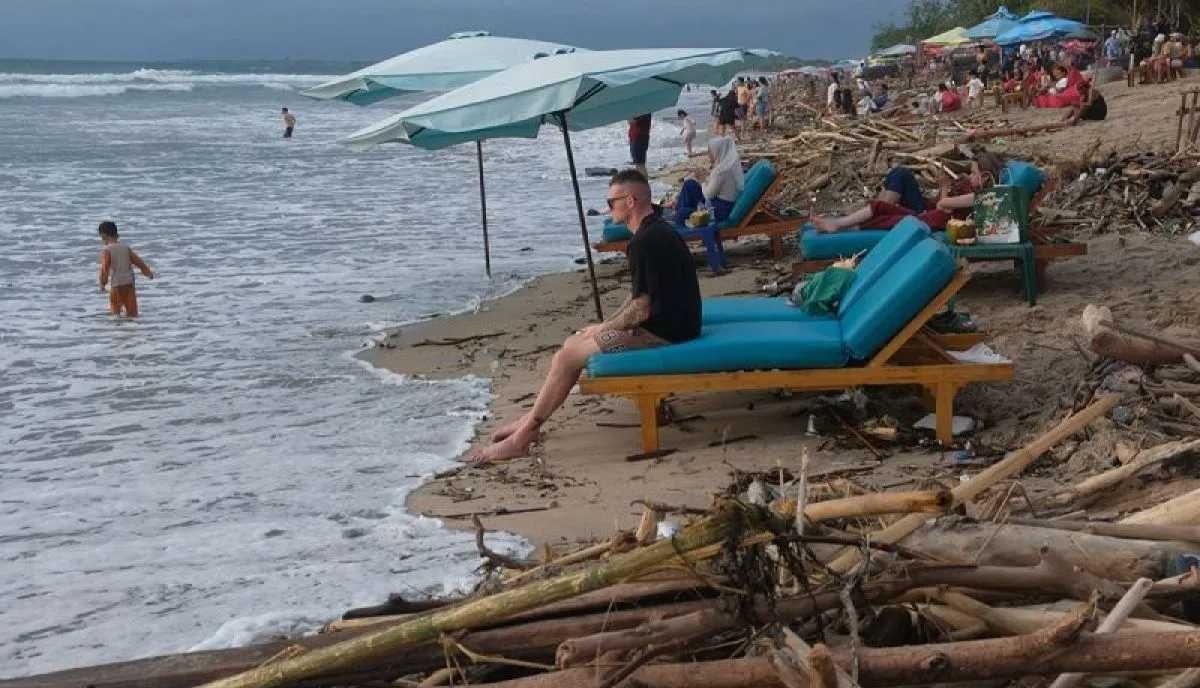 Pariwisata Jadi Kontributor Utama Timbulan Sampah di Bali