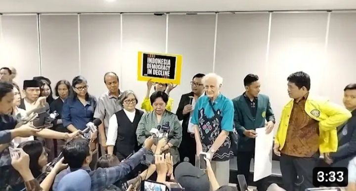 Kampus Memanggil Lahirkan Seruan Salemba: Jokowi Dinilai Telah Mempolitisasi Hukum Demi Kekuasaan