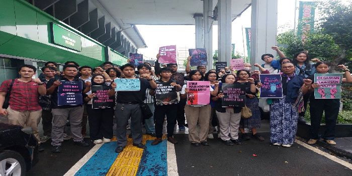 PN Jakarta Selatan Tolak Gugatan Pra Peradilan Delpedro, Dkk. Jadi Bukti Represi Negara Terhadap Aktivis
