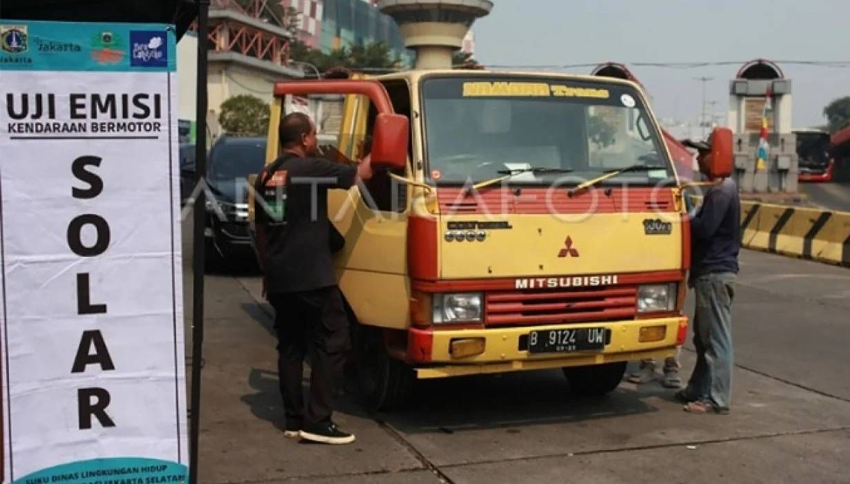 Sanksi Tipiring terhadap Kendaraan Besar yang Melanggar Ketentuan Uji Emisi