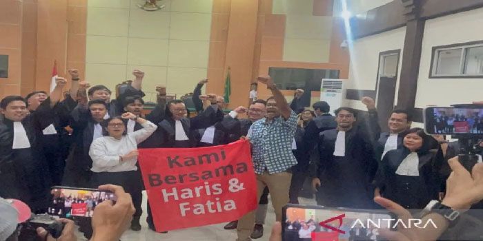 Tak Terbukti Cemarkan Nama Baik Luhut, Azhar dan Fatia Bebas